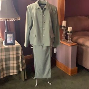 Ladies Business Suit